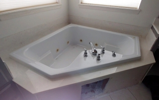 Crossroads-Showers-and-Tubs-Casanova Plumbing-2_w600